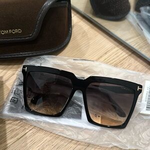 Tom Ford Sabrina Smoke Gradient Square Ladies Sunglasses